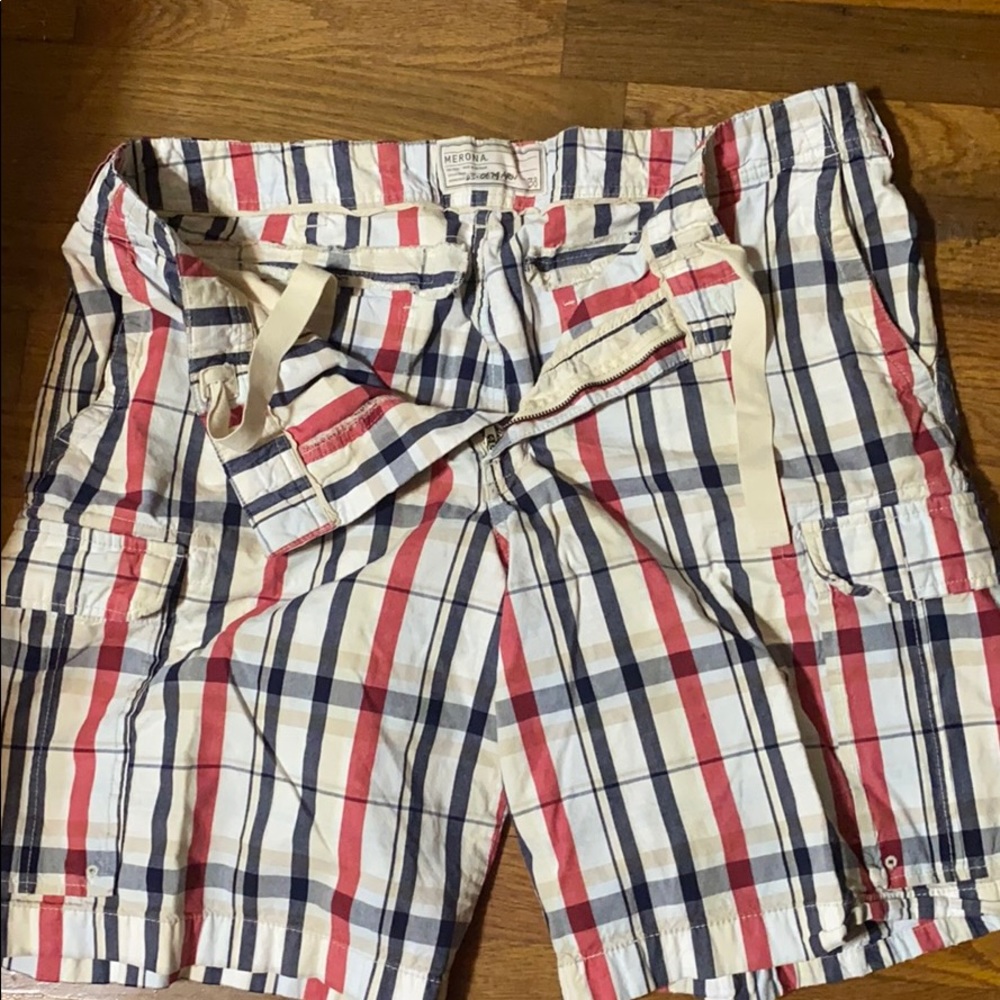 Men’s cargo shorts red, white, blue.